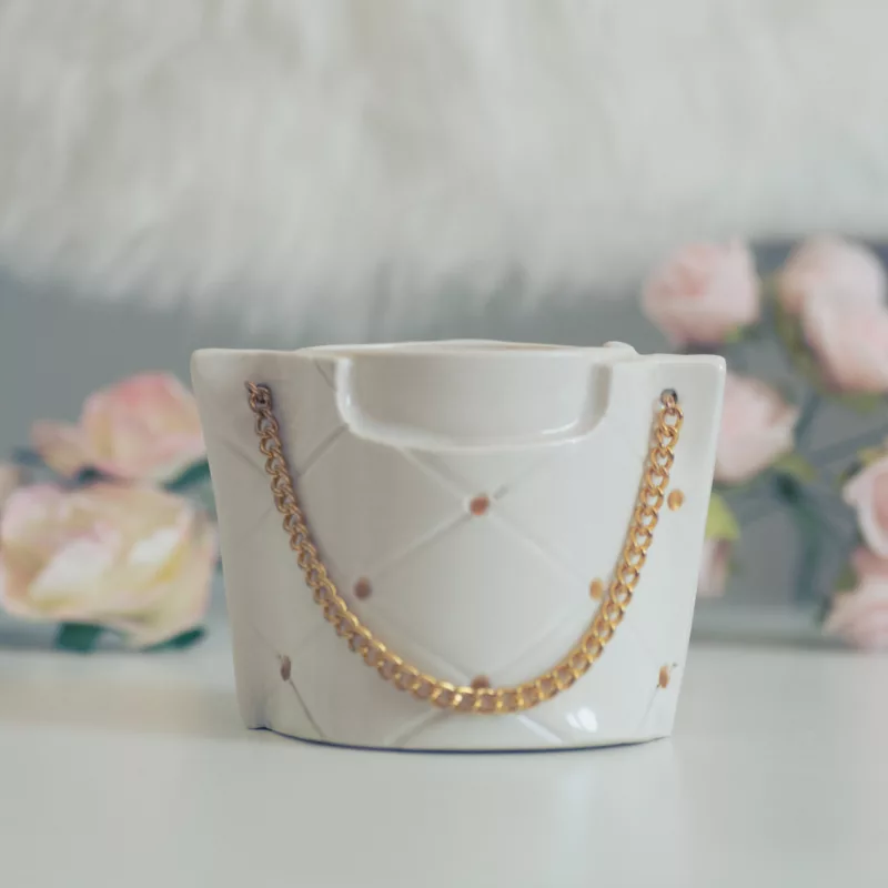 Mini Tasse en porcelaine blanche, luxueuse, avec un aspect capitonné, orné d'une bandoulière en métal doré de dos